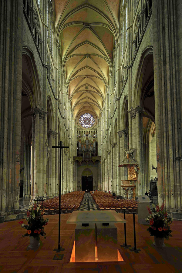 Nef de la cathédrale d'Amiens.